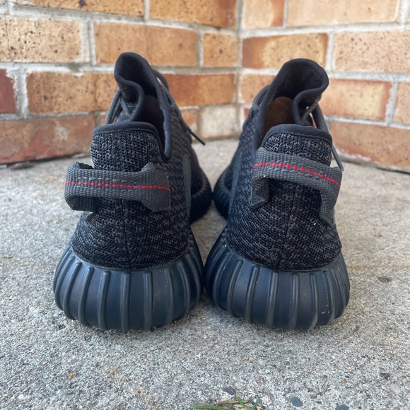 Adidas Yeezy Boost 350 Pirate Black (2015) - Picture 4 of 7
